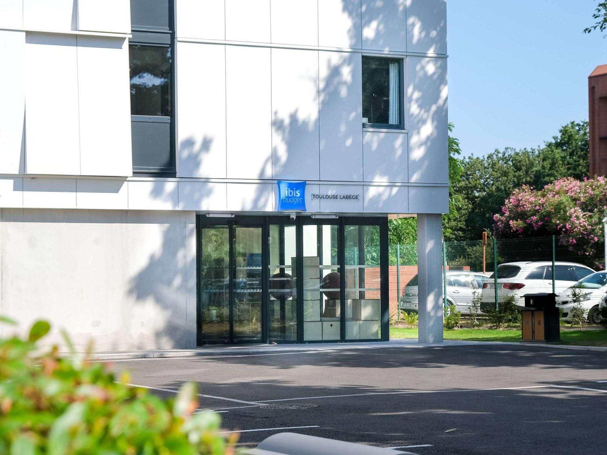 Ibis Budget Toulouse Labège Esterno foto